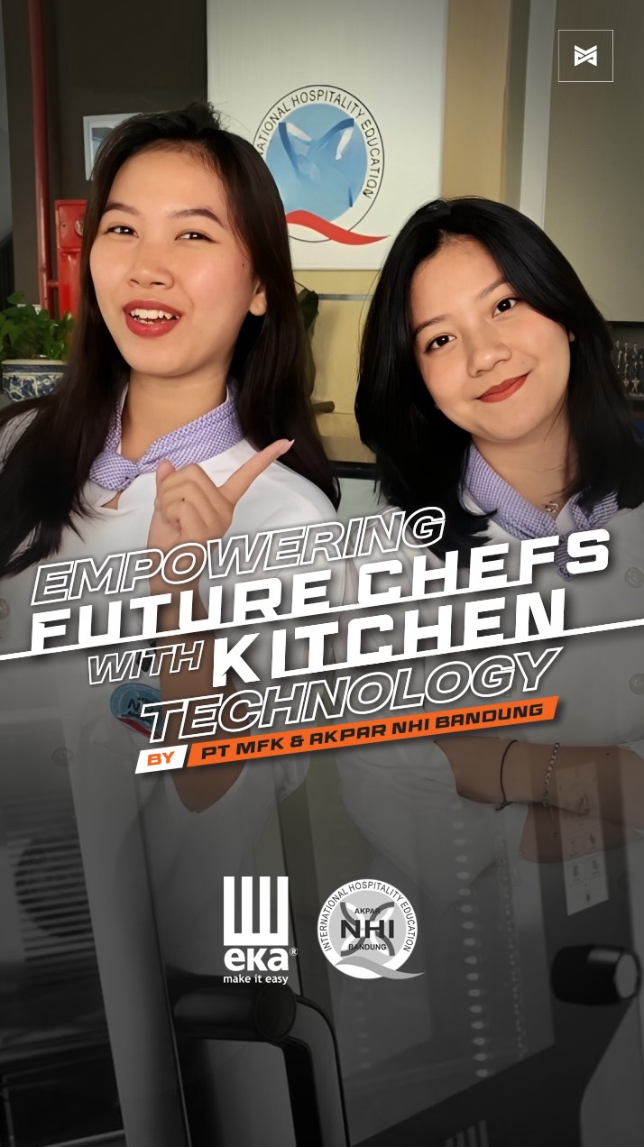 Belajar masak itu banyak tempatnya.
Tapi belajar standar dapur profesional… nggak semua dapat.
Melalui kolaborasi MFK bersama AKPAR NHI Bandung, mahasiswa tidak hanya melihat—
tapi langsung mencoba bagaimana equipment industri digunakan di dapur profesional.
Dari proses training, testing, sampai hasil akhir,
semuanya dilakukan dengan pendekatan yang sama seperti di dunia kerja sebenarnya.
Karena di industri, yang dicari bukan cuma bisa masak.
Tapi bisa bekerja dengan sistem, konsistensi, dan standar yang jelas.
Terima kasih AKPAR NHI Bandung atas kolaborasinya.
Semoga pengalaman ini bisa jadi bekal nyata untuk chef-chef masa depan.
#MFKIndonesia #AKPARNHI #HospitalityEducation #FutureChef #DapurProfesional #FNBIndonesia #KitchenTraining #ChefLife #HospitalityIndustry