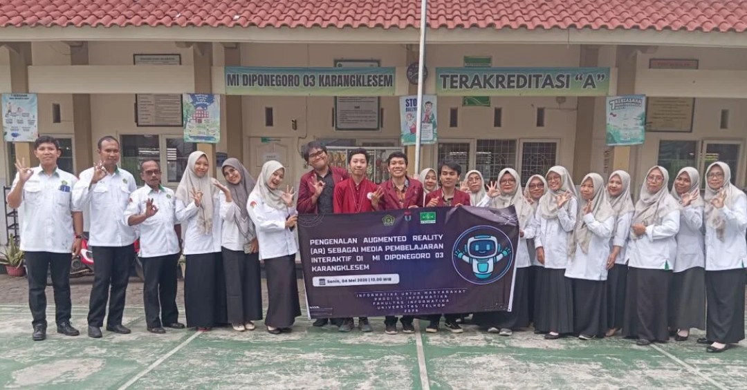 Dorong Inovasi Pembelajaran, Mahasiswa Telkom University Purwokerto Gelar Pengenalan dan Pelatihan Augmented Reality bagi Guru MI Diponegoro 03 Karangklesem Mahasiswa Program Studi S1 Teknik Informatika Fakultas Informatika Telkom University Purwokerto melaksanakan kegiatan Pengabdian kepada Masyarakat (PkM) di MI Diponegoro 03 Karangklesem pada Senin (4/5/2026). Kegiatan yang mengangkat tema “Pengenalan Augmented Reality (AR) sebagai Media Pembelajaran Interaktif” ini bertujuan untuk meningkatkan kompetensi guru dalam memanfaatkan teknologi digital guna mendukung proses pembelajaran di sekolah dasar. Kegiatan tersebut dilaksanakan oleh tim Pengabdian kepada Masyarakat Program Studi S1 Teknik Informatika yang terdiri atas Angger Taufiqur Rohman Winarno, Ja Dorong Inovasi Pembelajaran, Mahasiswa Telkom University Purwokerto Gelar Pengenalan dan Pelatihan Augmented Reality bagi Guru MI Diponegoro 03 Karangklesem Mahasiswa Program Studi S1 Teknik Informatika Fakultas Informatika Telkom University Purwokerto melaksanakan kegiatan Pengabdian kepada Masyarakat (PkM) di MI Diponegoro 03 Karangklesem pada Senin (4/5/2026). Kegiatan yang mengangkat tema “Pengenalan Augmented Reality (AR) sebagai Media Pembelajaran Interaktif” ini bertujuan untuk meningkatkan kompetensi guru dalam memanfaatkan teknologi digital guna mendukung proses pembelajaran di sekolah dasar. Kegiatan tersebut dilaksanakan oleh tim Pengabdian kepada Masyarakat Program Studi S1 Teknik Informatika yang terdiri atas Angger Taufiqur Rohman Winarno, Ja
