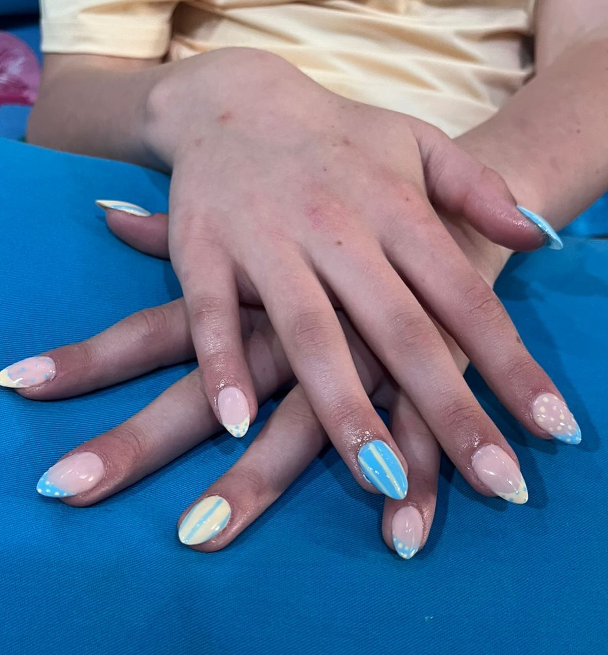 Nail day is the best day. 💅
Treat yourself to the ultimate mani-pedi session at Deanna Spa & Cafe.
🤍 Classic Manicures & Pedicures
🤍 Long-lasting Nail Gel
🤍 Custom Nail Art
🤍 BIAB (Builder in a Bottle) for natural nail growth & strength
DM us or tap the link in our bio to claim your spot!
📍 Jalan Camplung Tanduk no 100x, Seminyak, Bali
📞 Book your escape: +628199931518 (link in bio)
#nailartseminyak #BIABnailsseminyak #deannaspaandcafe #manicureseminyak